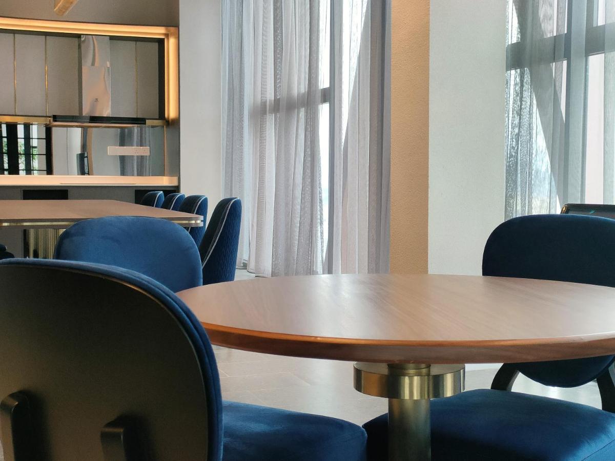 Scarletz Suites, Luxury Suites Klcc By Birdy Stay Kuala Lumpur Zewnętrze zdjęcie