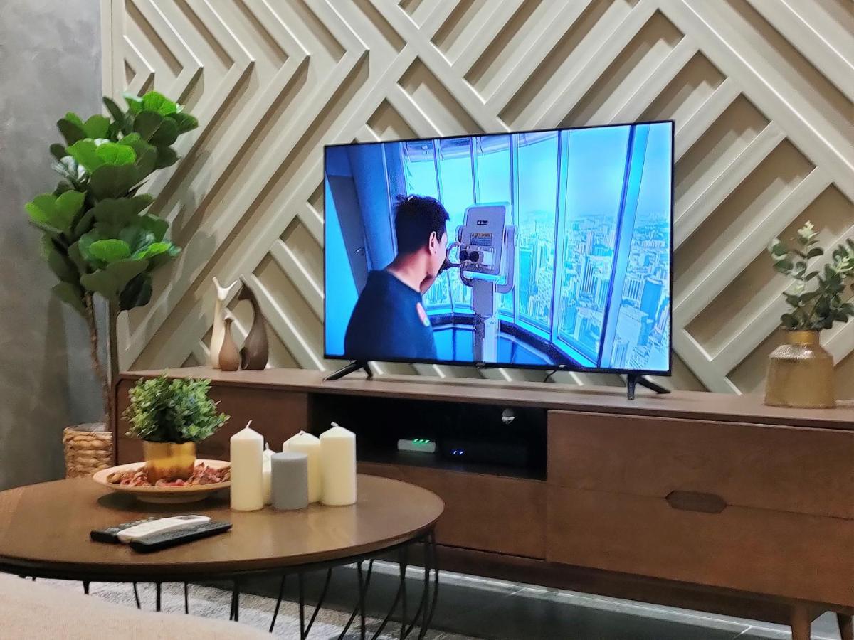 Scarletz Suites, Luxury Suites Klcc By Birdy Stay Kuala Lumpur Zewnętrze zdjęcie