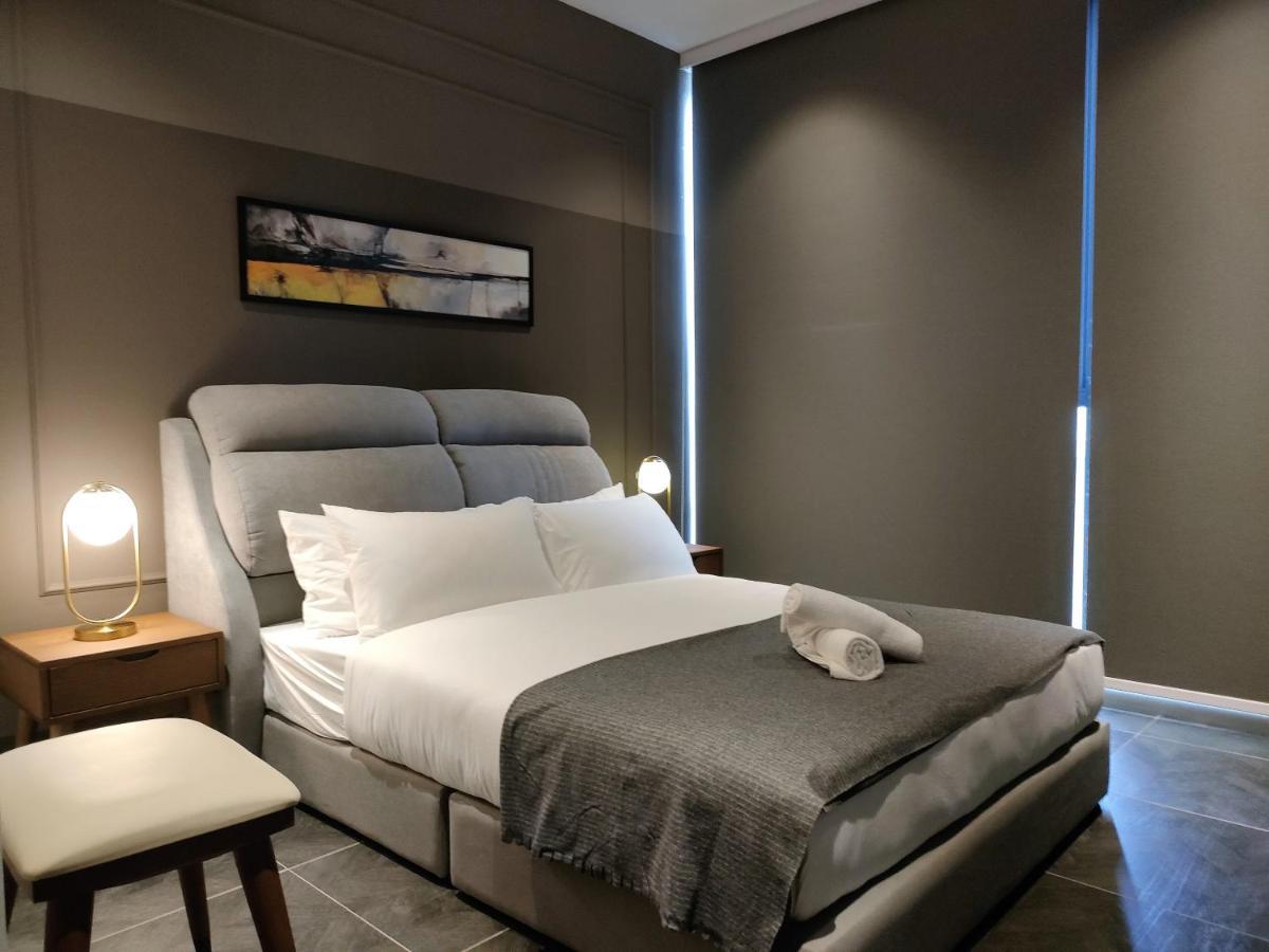Scarletz Suites, Luxury Suites Klcc By Birdy Stay Kuala Lumpur Zewnętrze zdjęcie